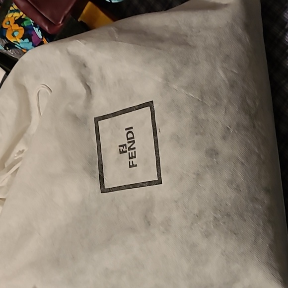 Tracy's bags & wallets Sunday share show 2pm est. - Picture 9 of 14